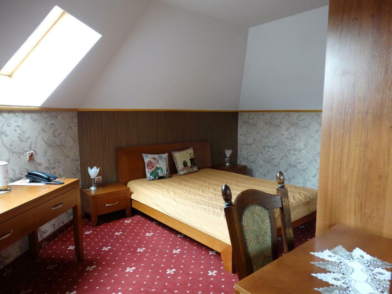 Vesta Hotel Montana Eksteriør bilde